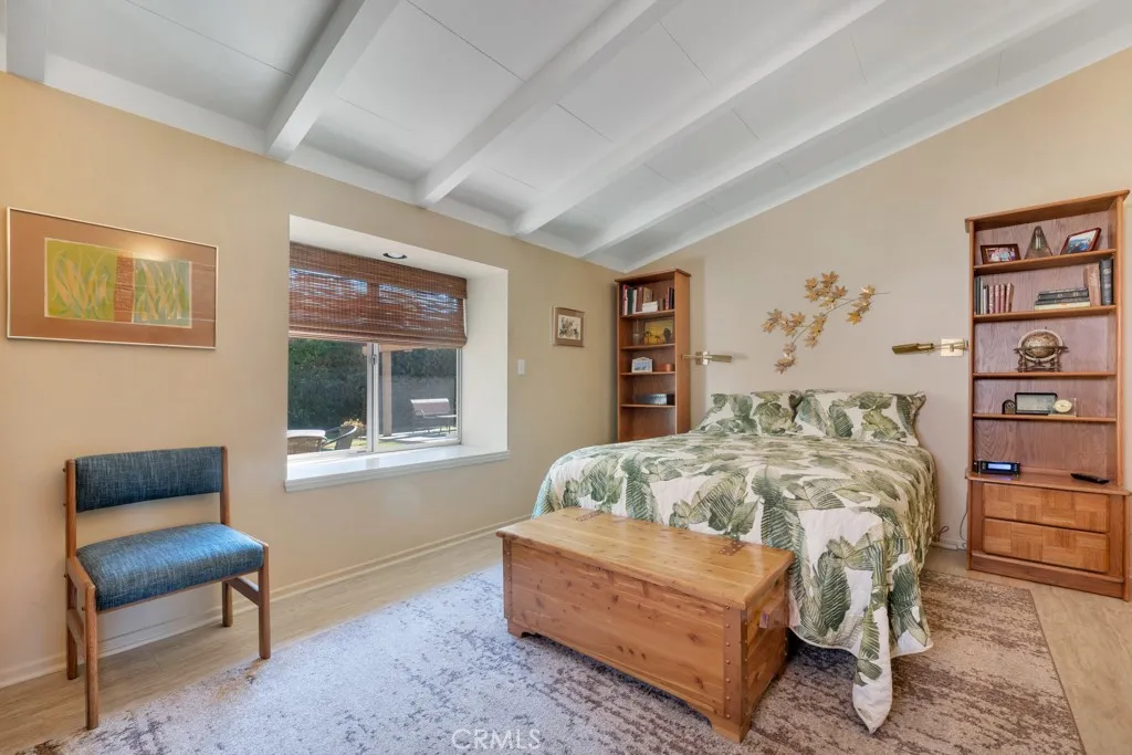 6500 Jumilla, Woodland Hills, California 91367 home-pic-24